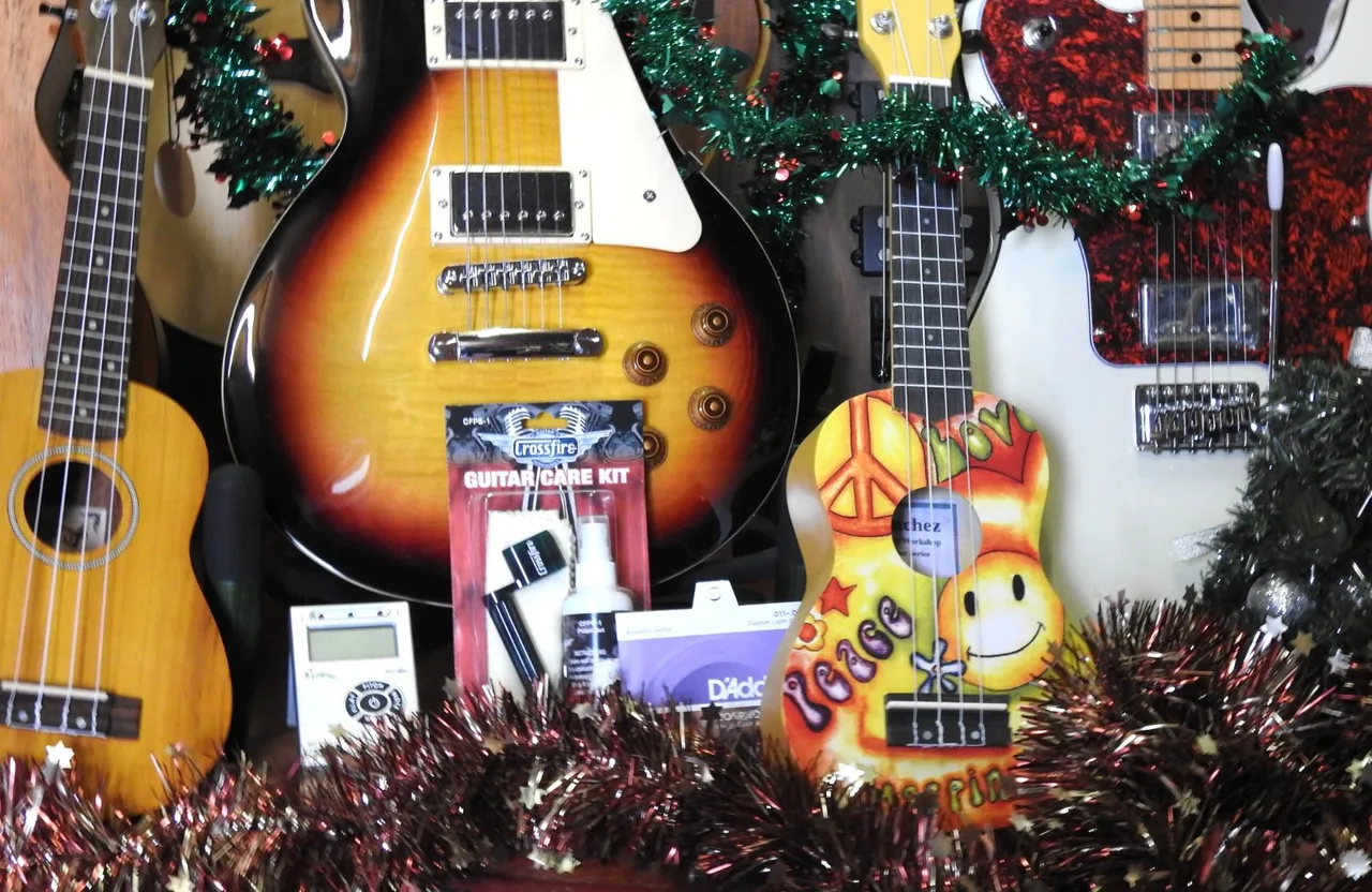 GUITAR SERVICE * REPAIRS * RE-STRINGS * SALES – photo 6