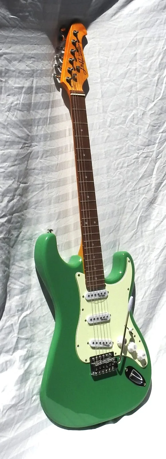 J&D Luthiers Traditional ST-Style Electric Guitar (Surf Green) – photo 6