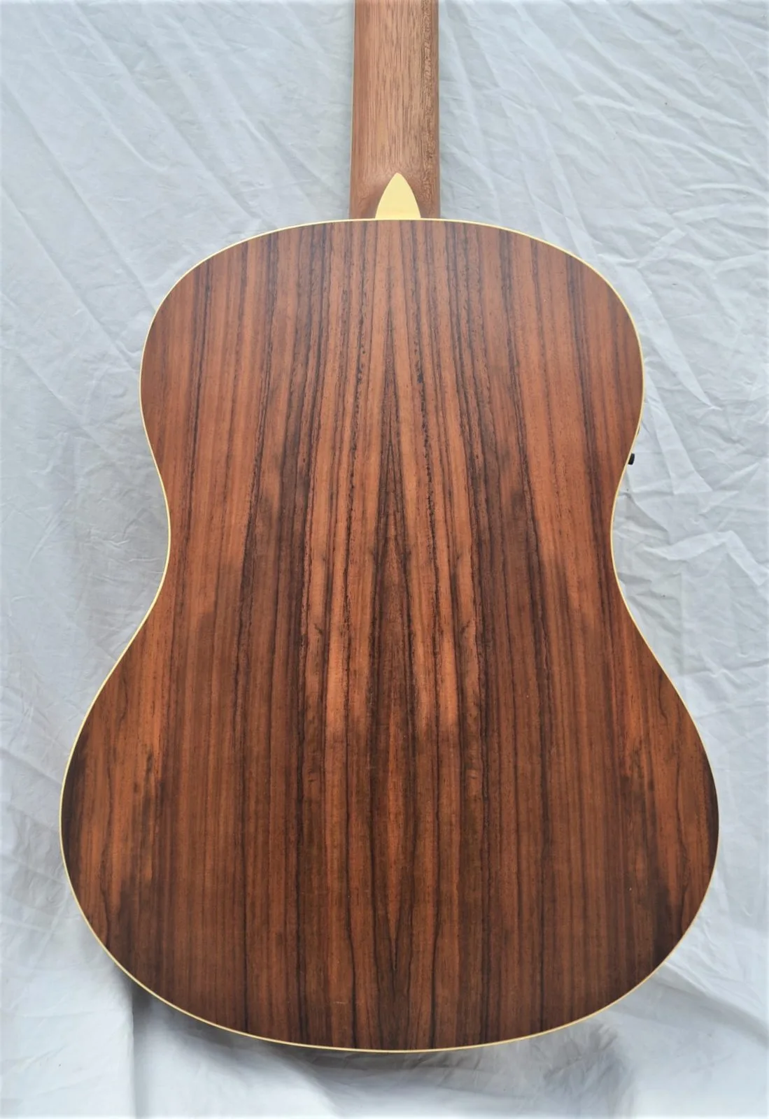 Sanchez SC-39ET-RWD Full size Acc/Elec Nylon string guitar – photo 5