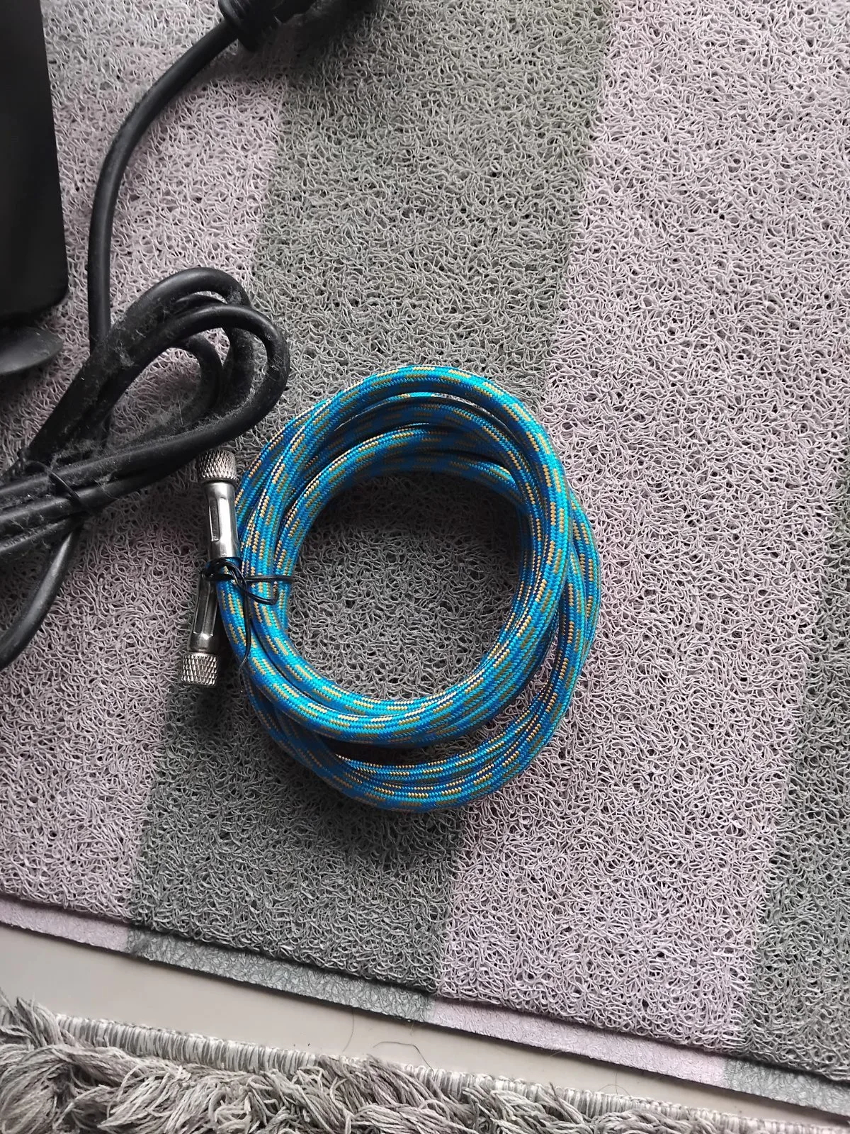 Hseng airbrush compressor — photo 4