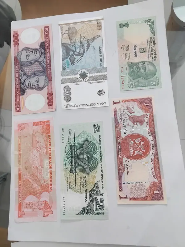 Foreign bank note