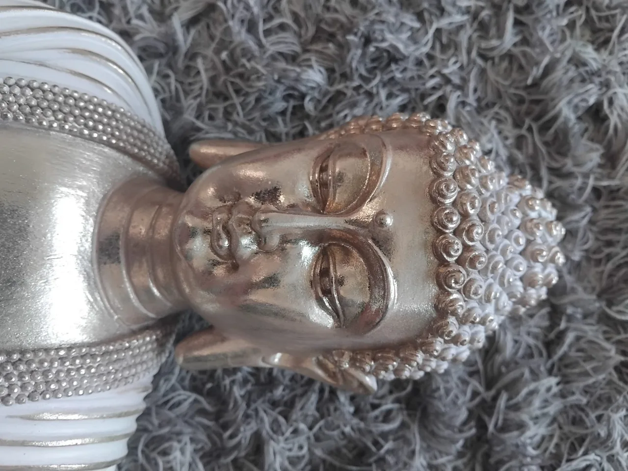 Buddha figure – photo 5