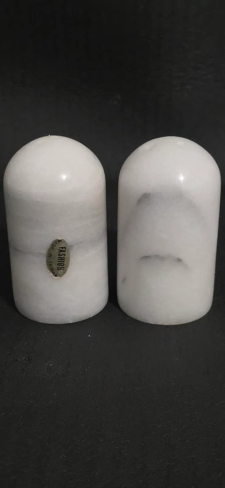 Stone salt and pepper shakers – photo 5