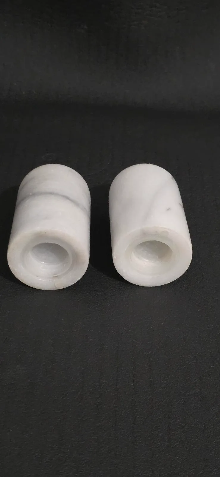 Stone salt and pepper shakers – photo 3
