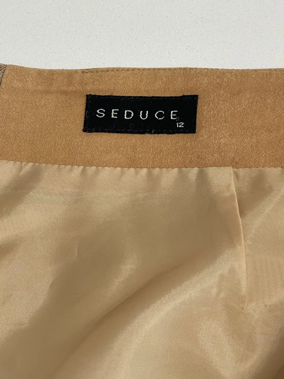 Seduce Faux Suede Fringe Two-Piece Set Tan Size 12 – photo 4