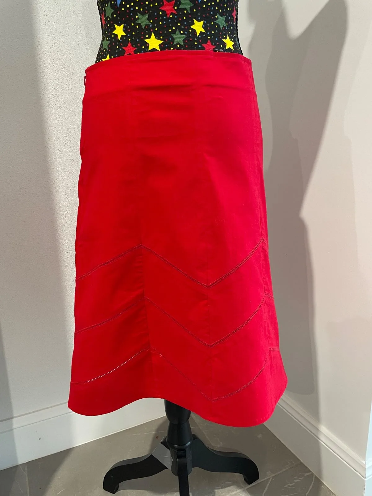 Esprit A-Line Midi Skirt Red With Chevron Detail Size 10 – photo 2