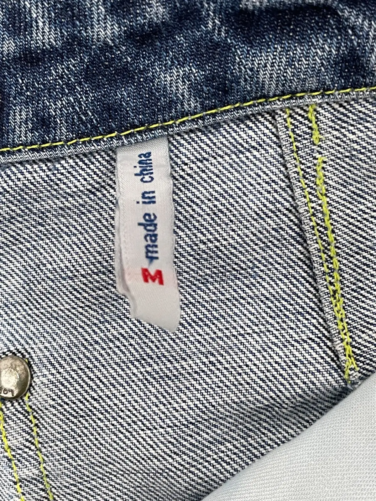 Levi Strauss & Co. Denim Shorts Women's Blue Mid-Rise Size M – photo 5