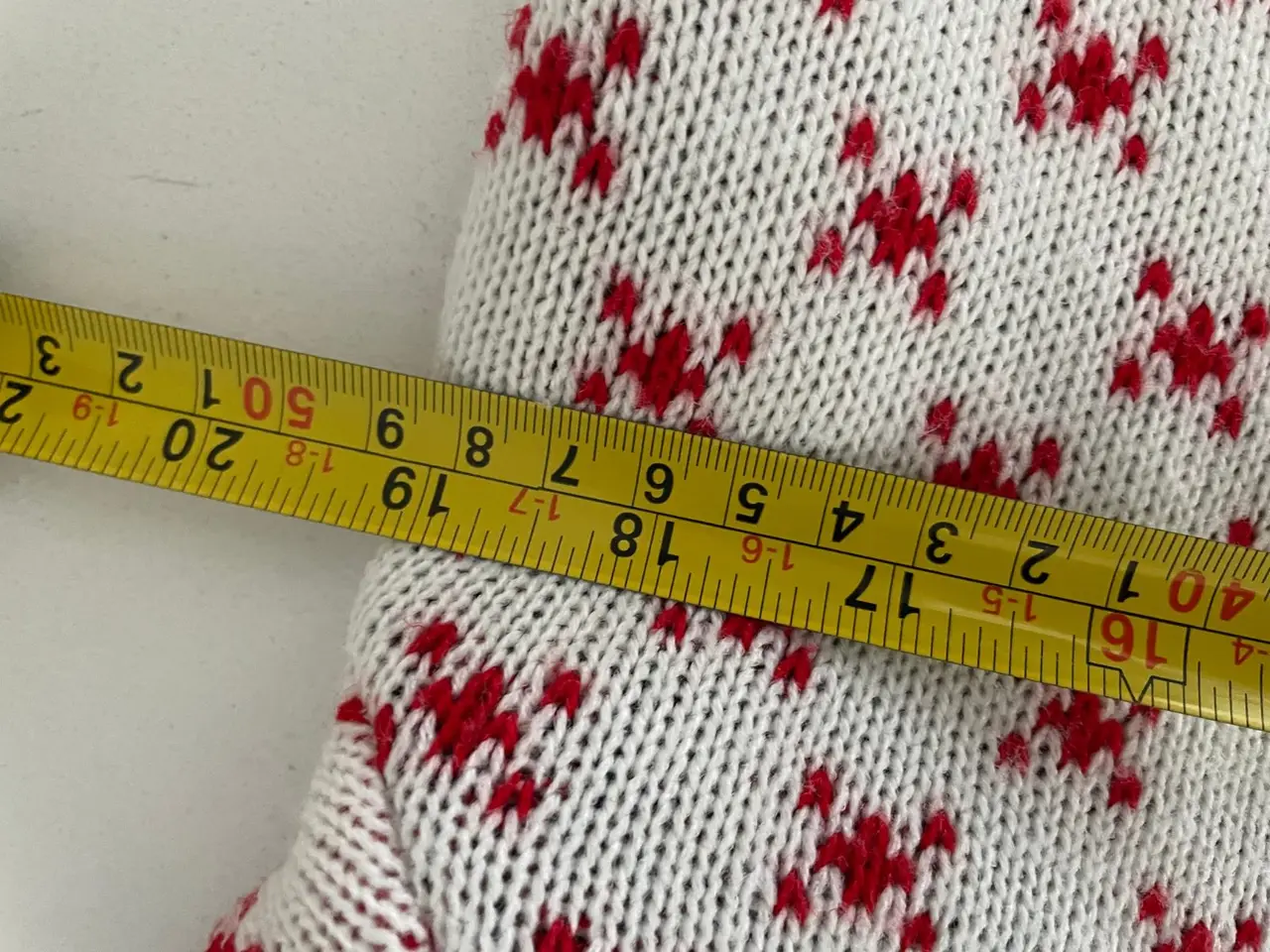 Bravado Red Hot Chili Peppers Christmas Sweater Red White Black Size M – photo 6