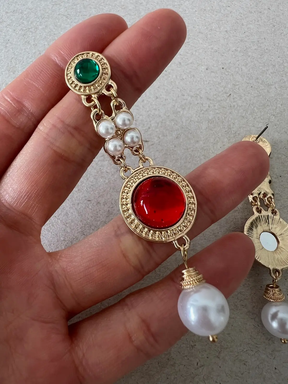 Vintage Inspired Red Green Jewel Tone Faux Pearl Gold Tone Long Drop Statement E – photo 3