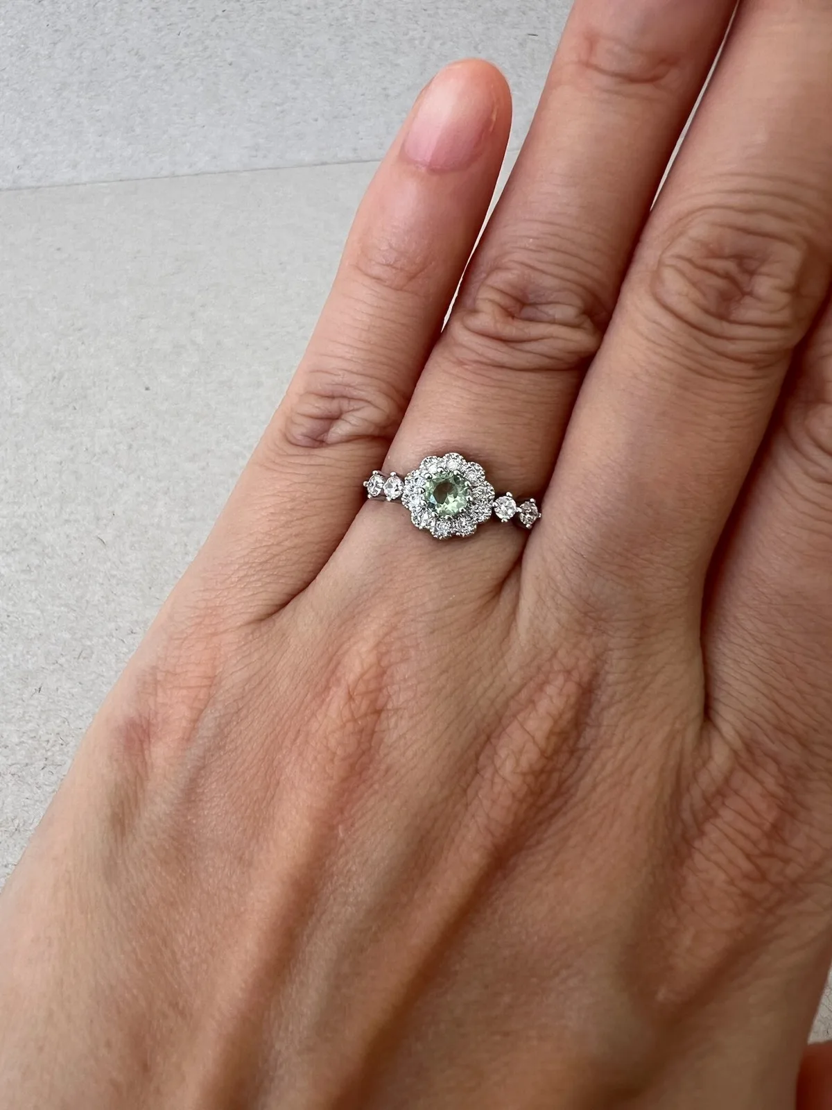925 Sterling Silver Light Green Round CZ Halo Retro Floral Ring Size L1/2 – photo 2