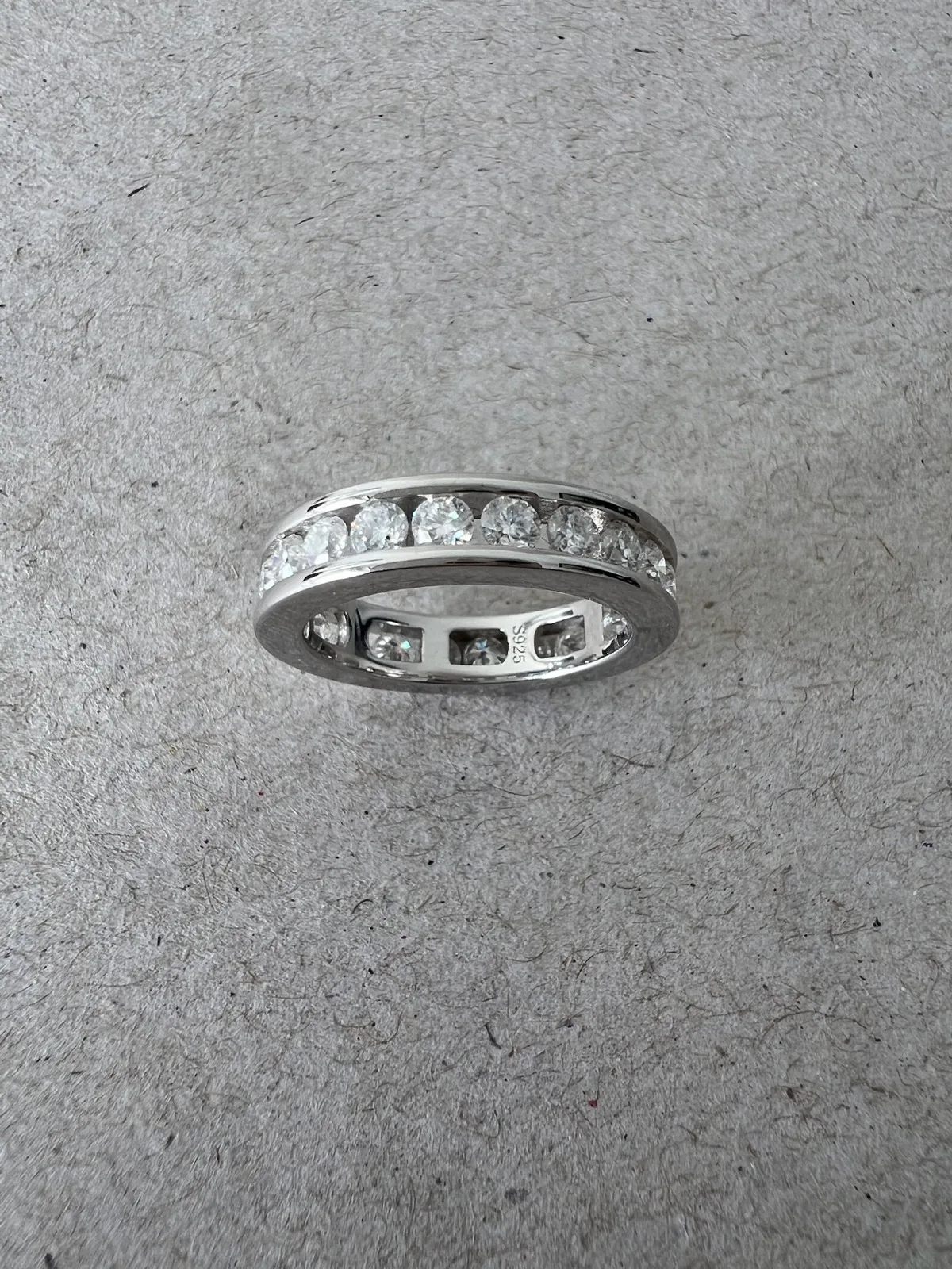 925 Sterling Silver Channel Set Round Moissanite Eternity Band Ring – photo 3