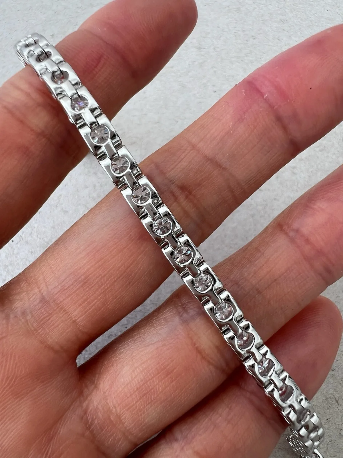 925 Sterling Silver Tennis Bracelet Round Moissanite 16.5cm – photo 5