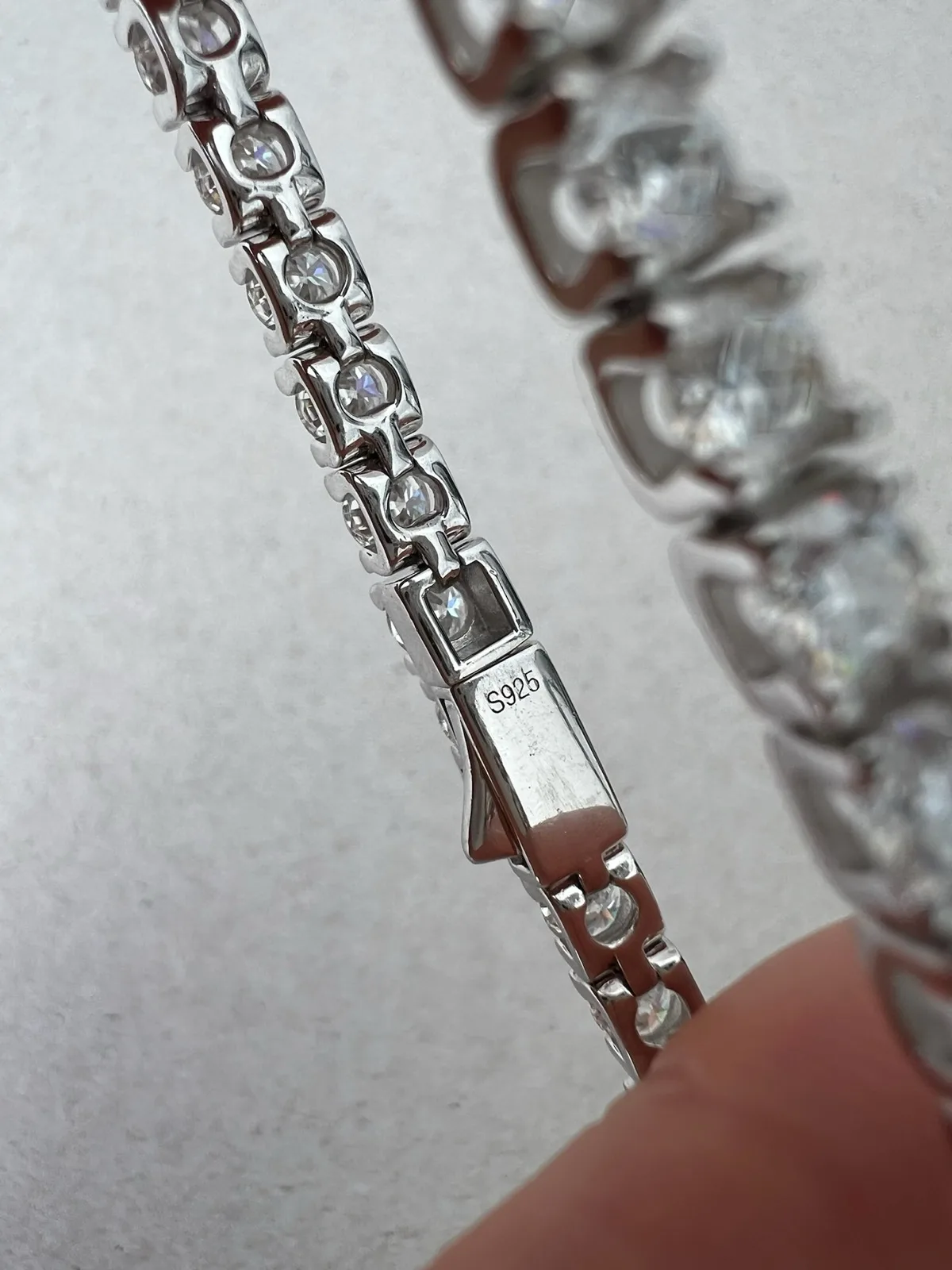 925 Sterling Silver Tennis Bracelet Round Moissanite 16.5cm – photo 6