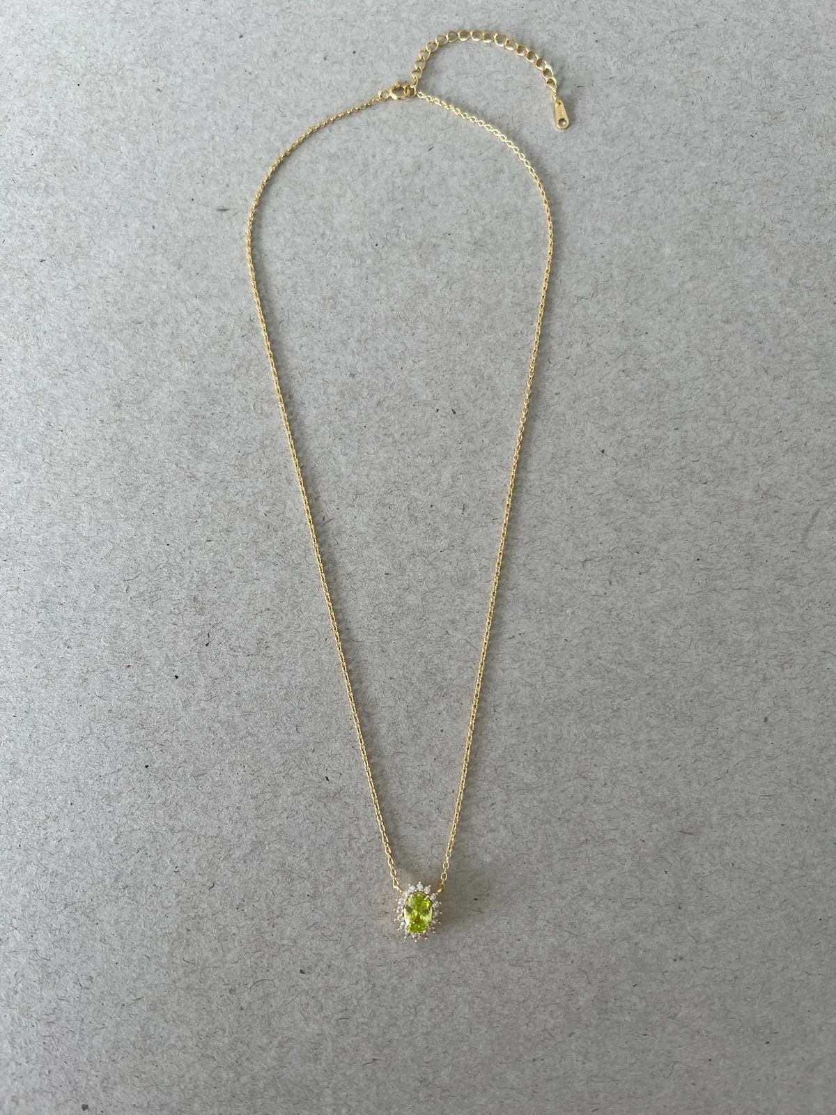 S925 Sterling Silver Vintage Oval Apple Green Halo Pendant Necklace — photo 7