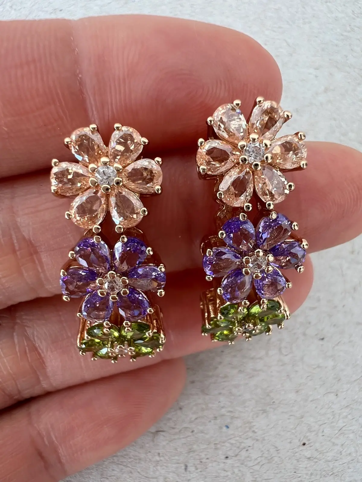 Multicolour Floral Drop Earrings Sparkling CZ Gold Tone Statement Jewellery – photo 3