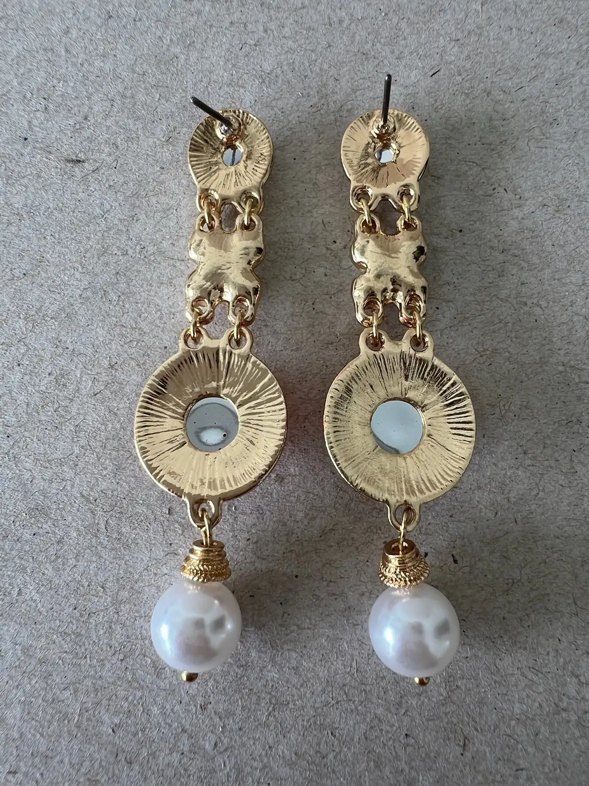 Vintage Inspired Red Green Jewel Tone Faux Pearl Gold Tone Long Drop Statement E – photo 5
