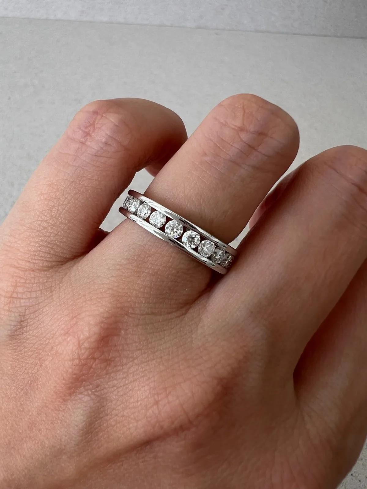 925 Sterling Silver Channel Set Round Moissanite Eternity Band Ring – photo 2