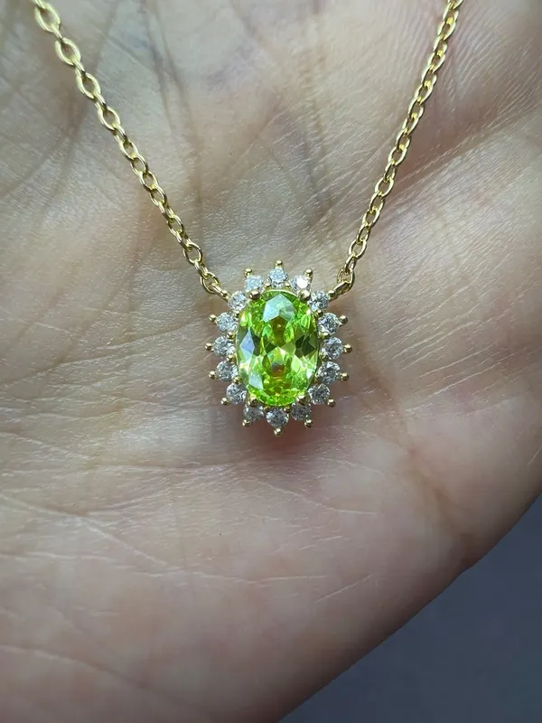 S925 Sterling Silver Vintage Oval Apple Green Halo Pendant Necklace