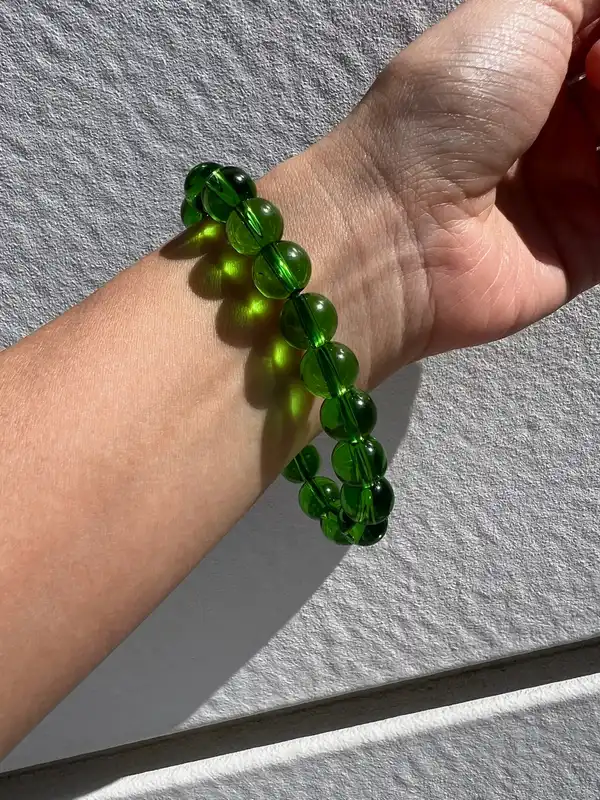 Green Glass Beads Bracelet