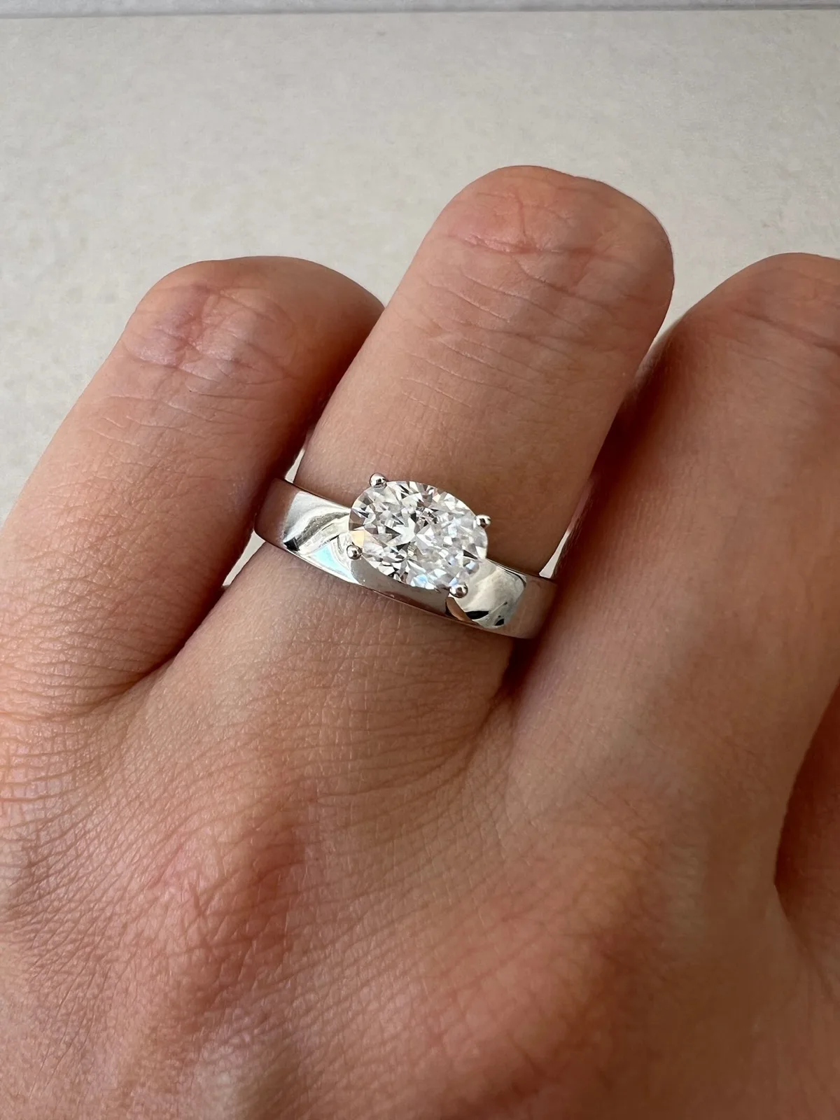 1CT Oval Moissanite Solitaire Ring Sterling Silver Mirror Finish Modern Band Siz – photo 3