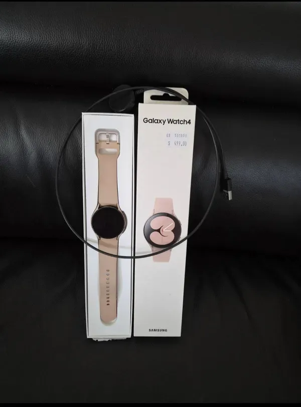 Samsung Galaxy Watch 4 40mm Smartwatch - Pink Gold - Factory Reset
