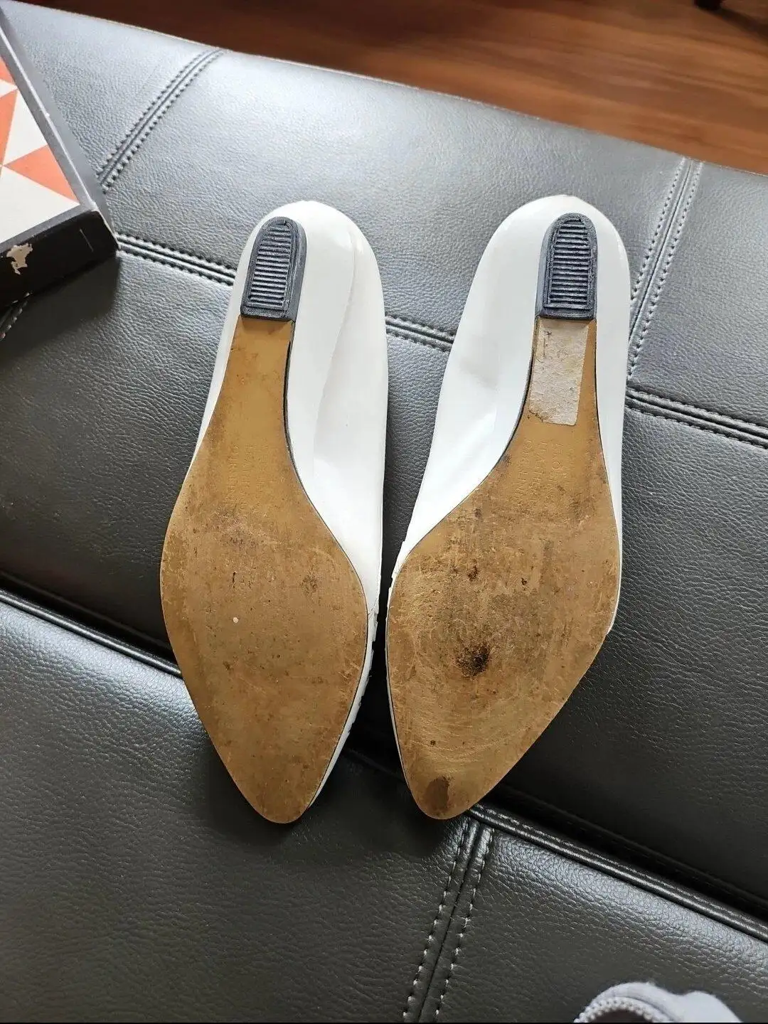 VINTAGE  ~ SANDLER ~ White Leather Heel * Size  6.5B * Excellent Condition – photo 4
