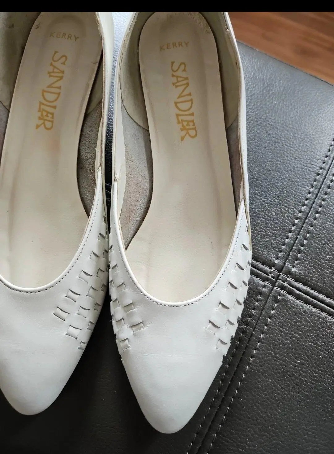 VINTAGE  ~ SANDLER ~ White Leather Heel * Size  6.5B * Excellent Condition – photo 2