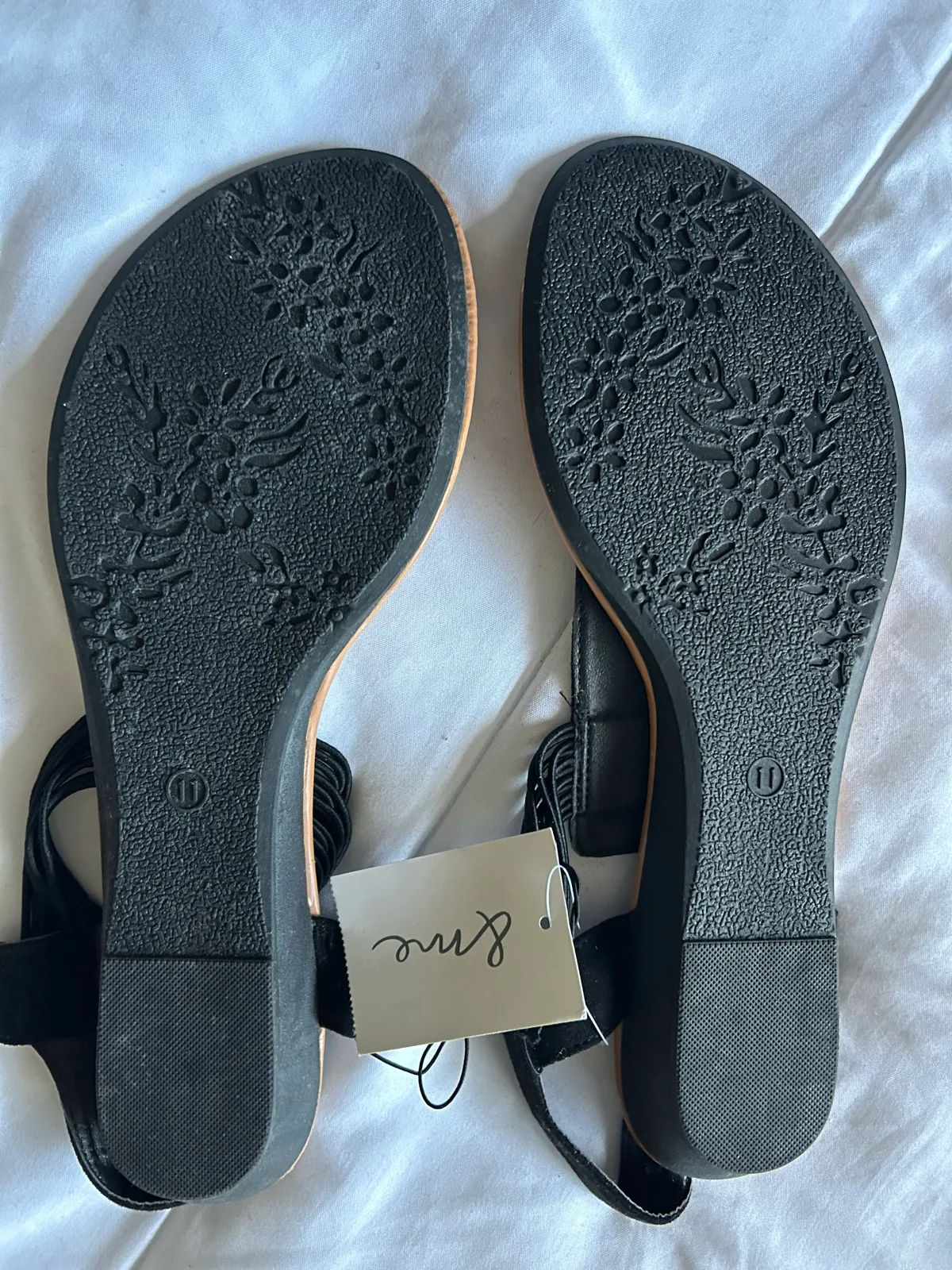 Big W Women’s Strappy Flat Sandals Studded Black Synthetic AU 11 bnwt – photo 3