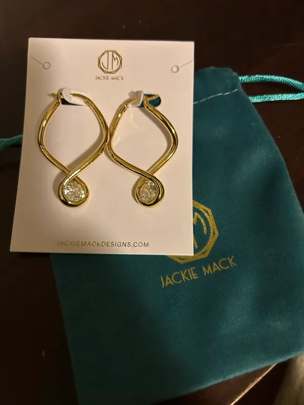 Jackie Mack Designs Gold Tone Yellow Gold Plated Hoop Dangle Drop Earrings Latch