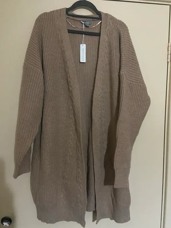 Suzanne Grae Edge To Edge Long Cardigan size 3XL, beige, bnwt Would fit 20-24 in