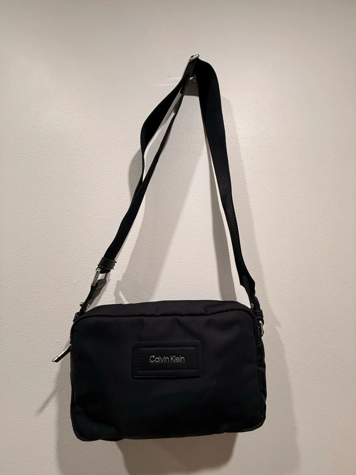 Calvin Klein crossbody bag — photo 2