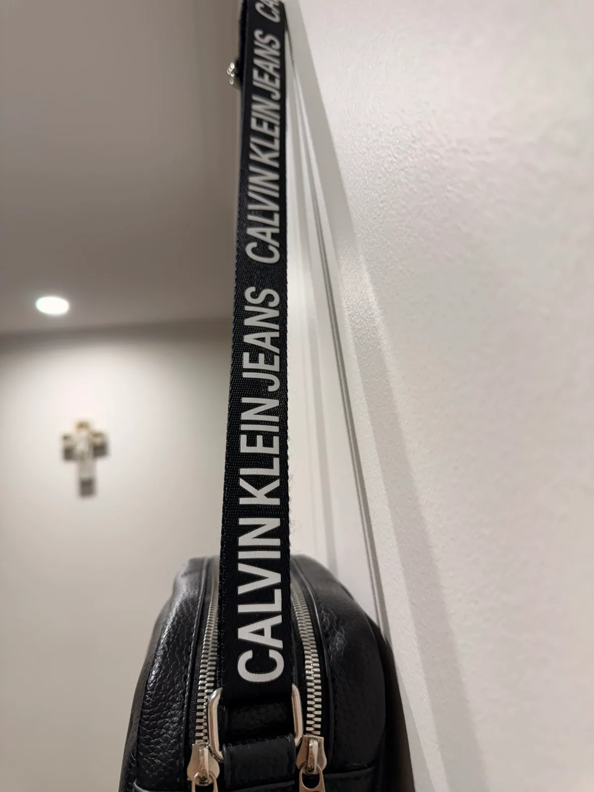 Calvin Klein crossbody bag — photo 3
