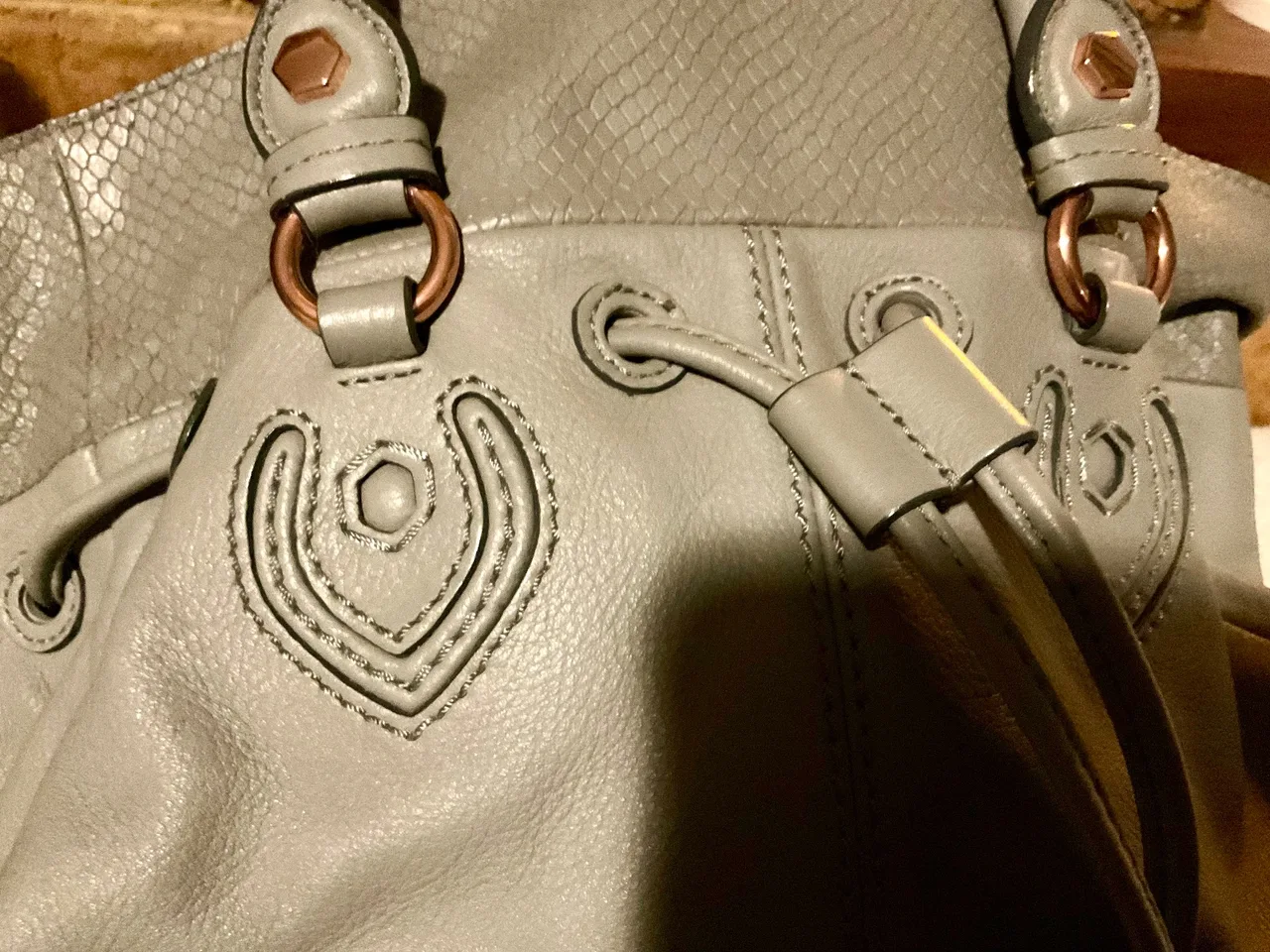 Mimco Willow Pouche Grey Leather Drawstring Handbag — photo 6