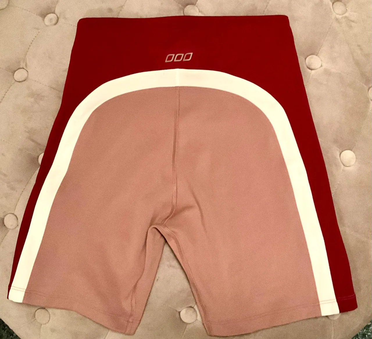 Lorna Jane Red White Pink Bike Shorts, size S — photo 2