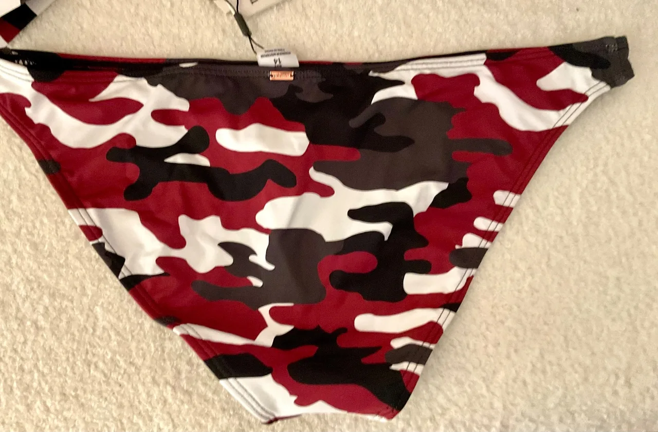 Topanga Bikini Set Size 14 Burgundy Camouflage Two Piece Swimsuit bikini NWT — photo 9