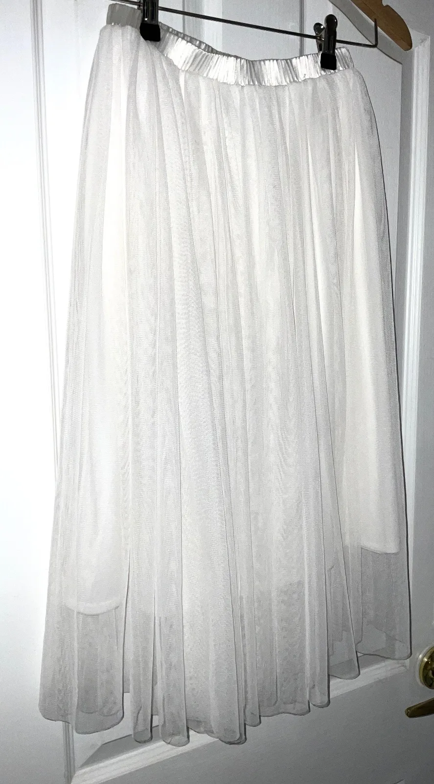 Lace & Beads White Tulle Midi Skirt - size AU/UK 6 — photo 4