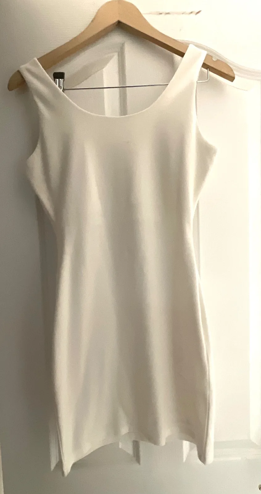 Valleygirl White Metallic Studded Bodycon Mini Dress Size S — photo 8