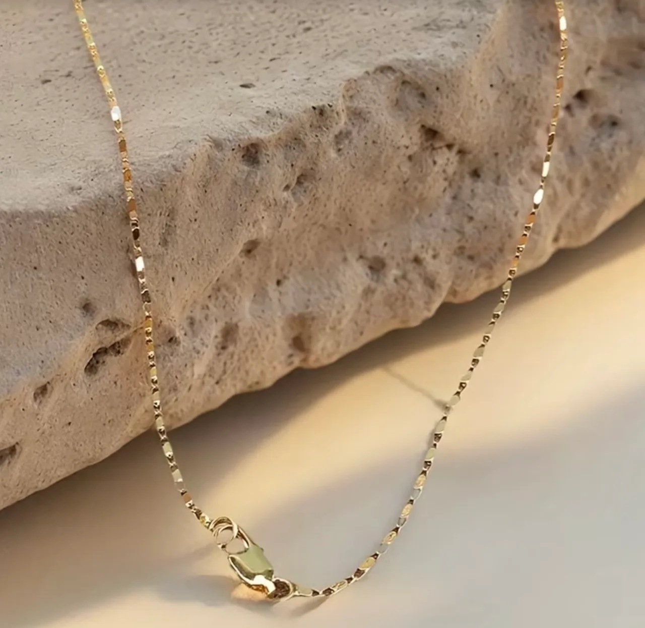 14K Gold Plated Flat Mariner Chain Necklace (45cm / 2mm) with Teal Velvet Case — photo 5