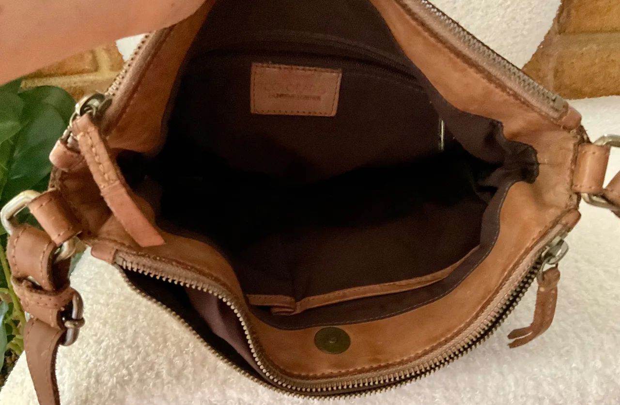 Colorado Tan Brown Genuine Leather Crossbody Bag – Woven Detail (rrp $199) — photo 6