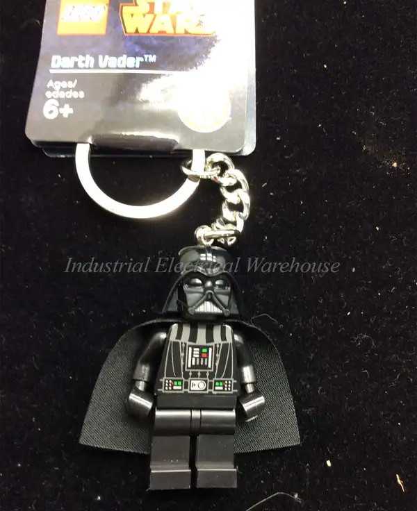 LEGO Star Wars Darth Vader Keychain Keyring or Bag Tag 850996