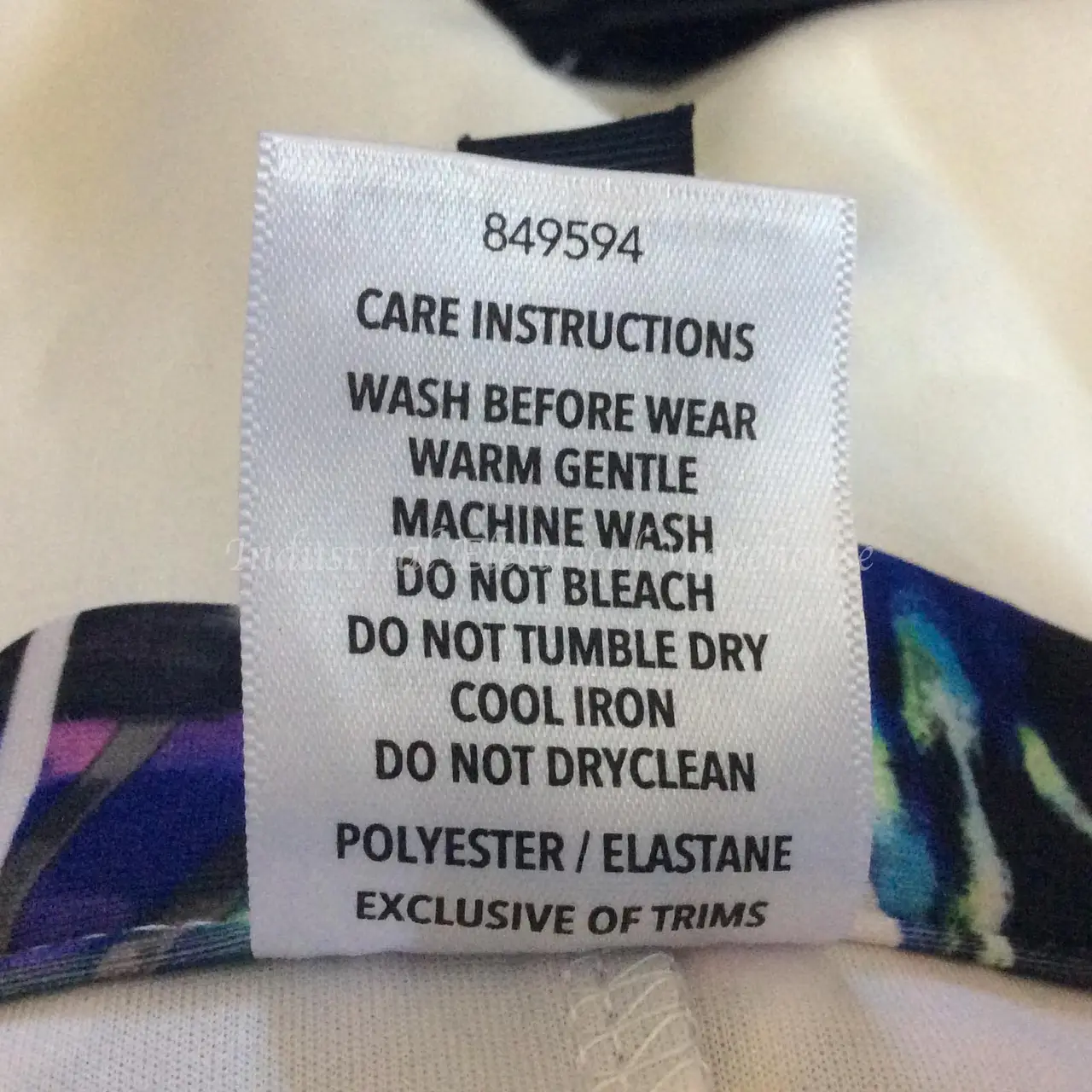 Peter Morrissey Girls Pleated Skirt Geometric Print Multicolour Size 10 – photo 5