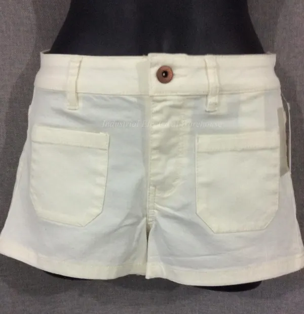 H&M Twill Shorts White AUS 6 EUR 34