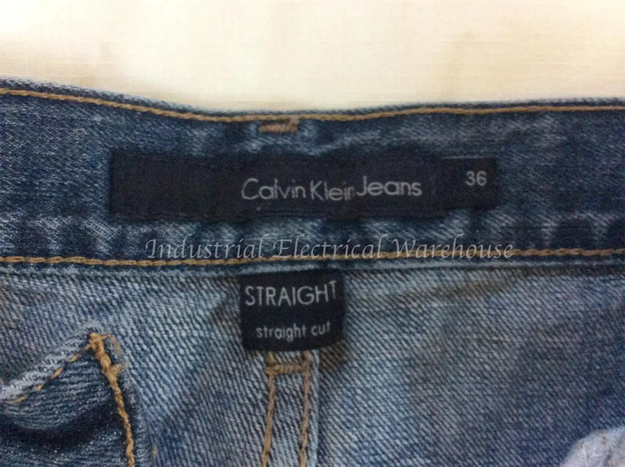 Calvin Klein Jeans Mens Straight Cut Denim Jeans Medium Wash Blue W36 x L32 – photo 4