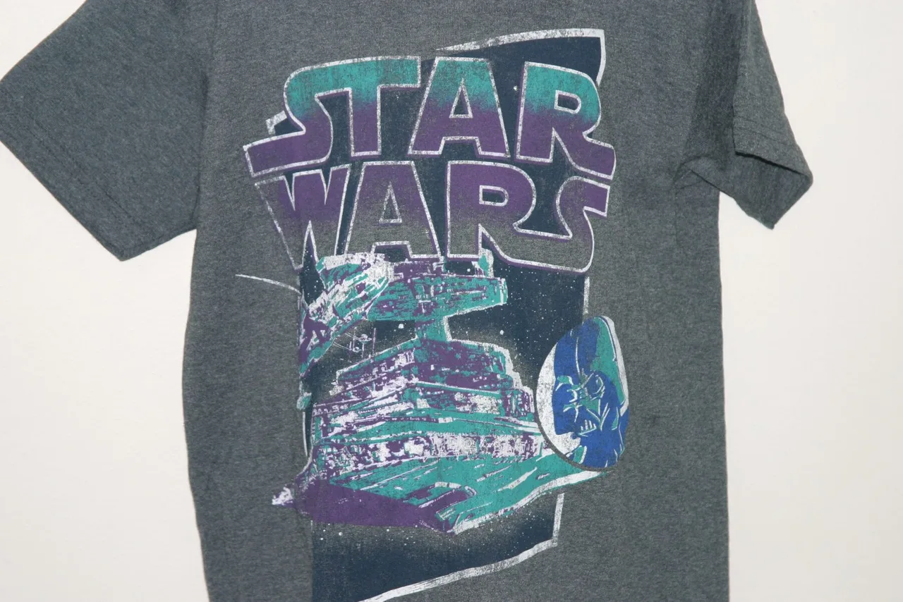 Star Wars Vintage Star Destroyer Darth Vader Boys T-Shirt Grey Size 8-10 Small – photo 2