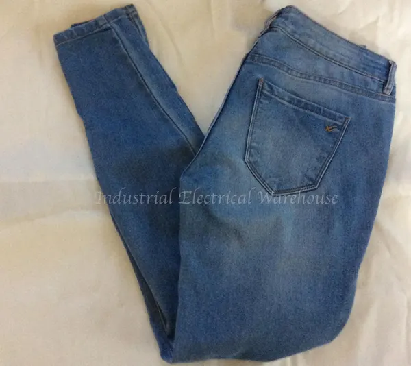 William Rast Ladies Denim Perfect Skinny Jeans – Size 26"