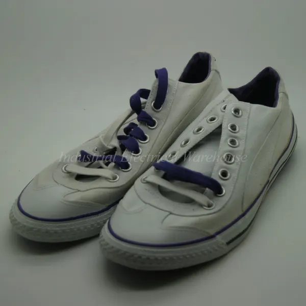 Puma Ladies White Violet Low Rise  Sneakers Lace up Canvas UK 6.5 US 9 346055 07