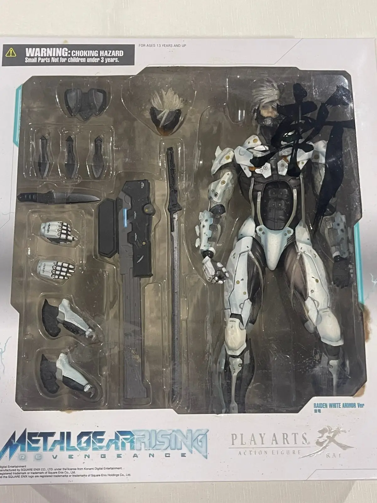 Metal Gear Rising Revengeance Limited Edition Play Arts Kai White Raiden Figure – photo 2