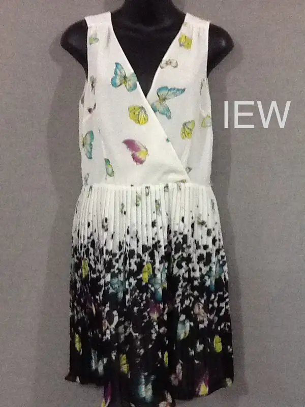 Oasis Sleeveless Midi Dress Pleated Skirt Butterfly Black/ White Sz 10 / 36