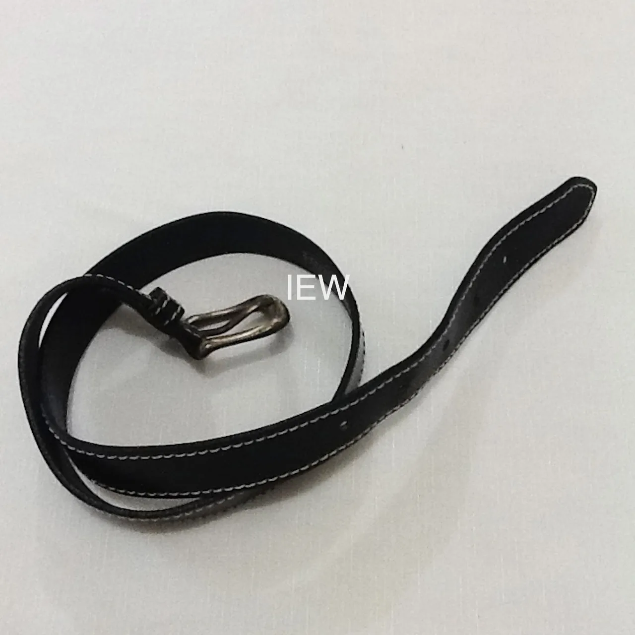 MatchBox Kids Leather Belt Black with White Stiching and Brass Buckle 24” – photo 2