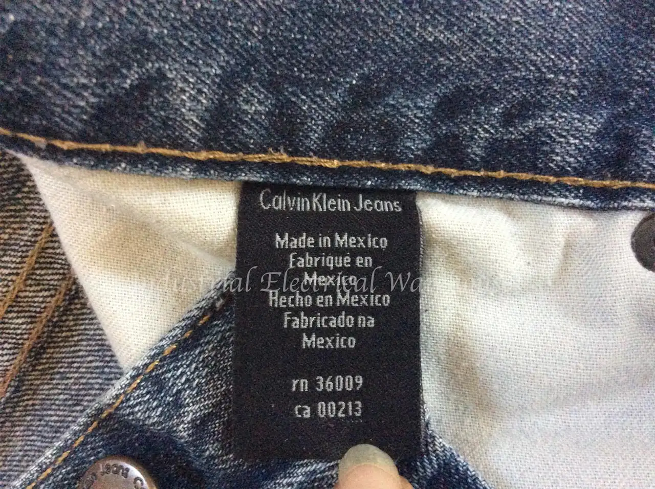 Calvin Klein Jeans Mens Boot Cut Denim Jeans Medium Wash Blue W36 x L32 – photo 7